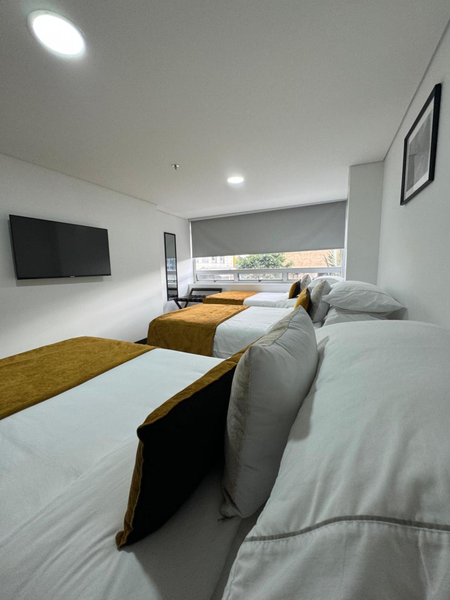 Hotel Wlh Gold โบโกตา ภายนอก รูปภาพ