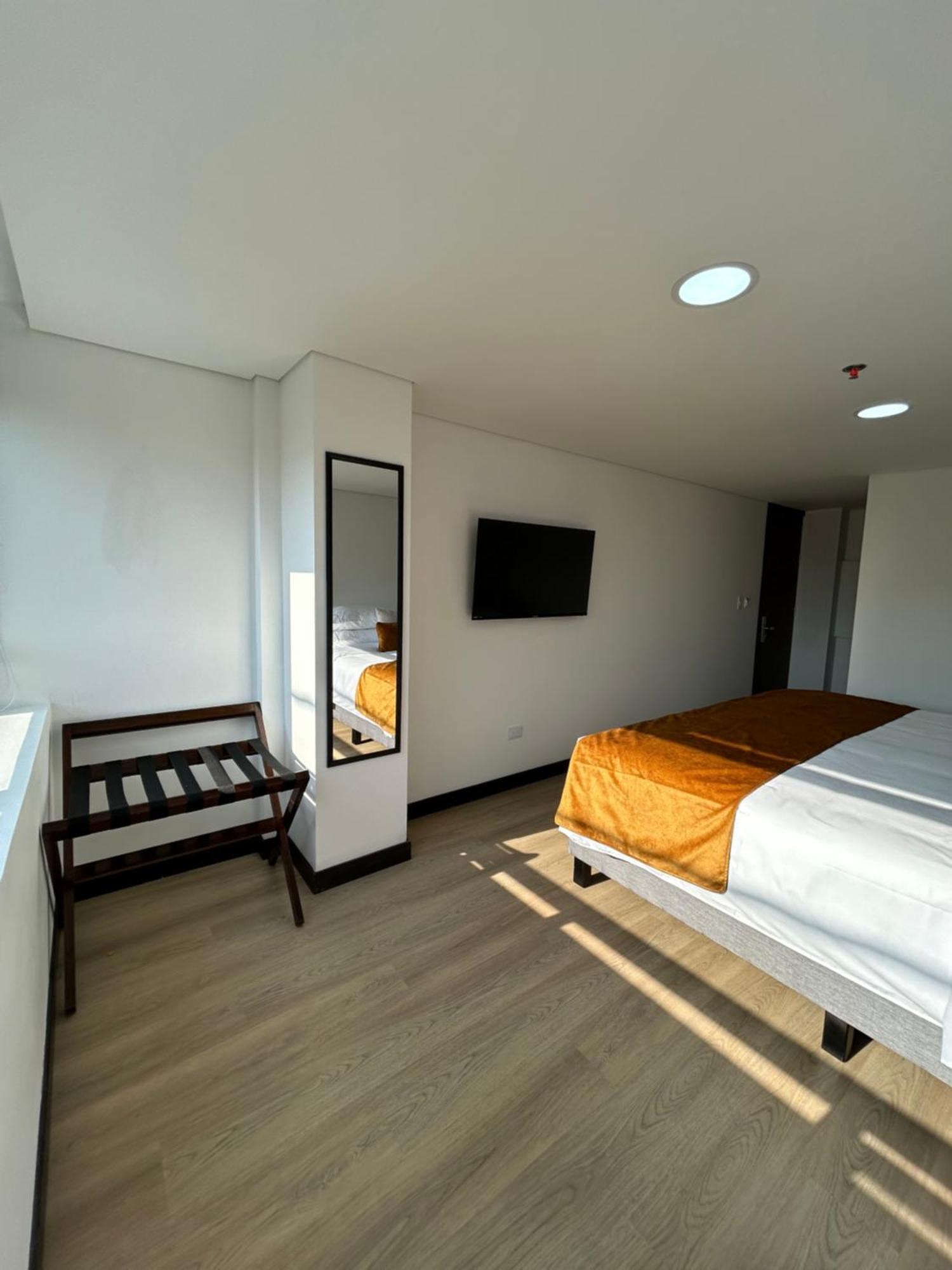 Hotel Wlh Gold โบโกตา ภายนอก รูปภาพ