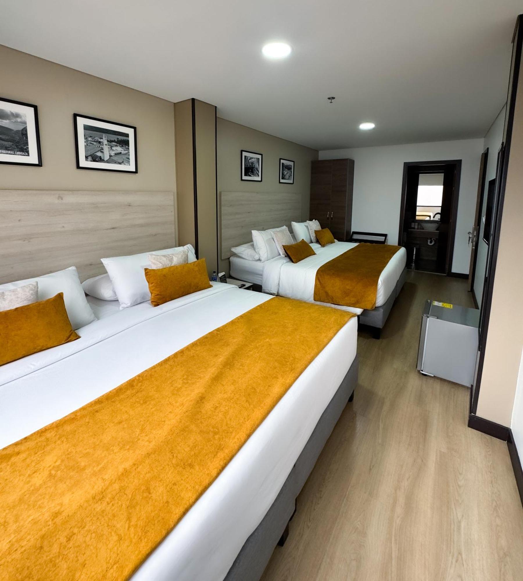 Hotel Wlh Gold โบโกตา ภายนอก รูปภาพ