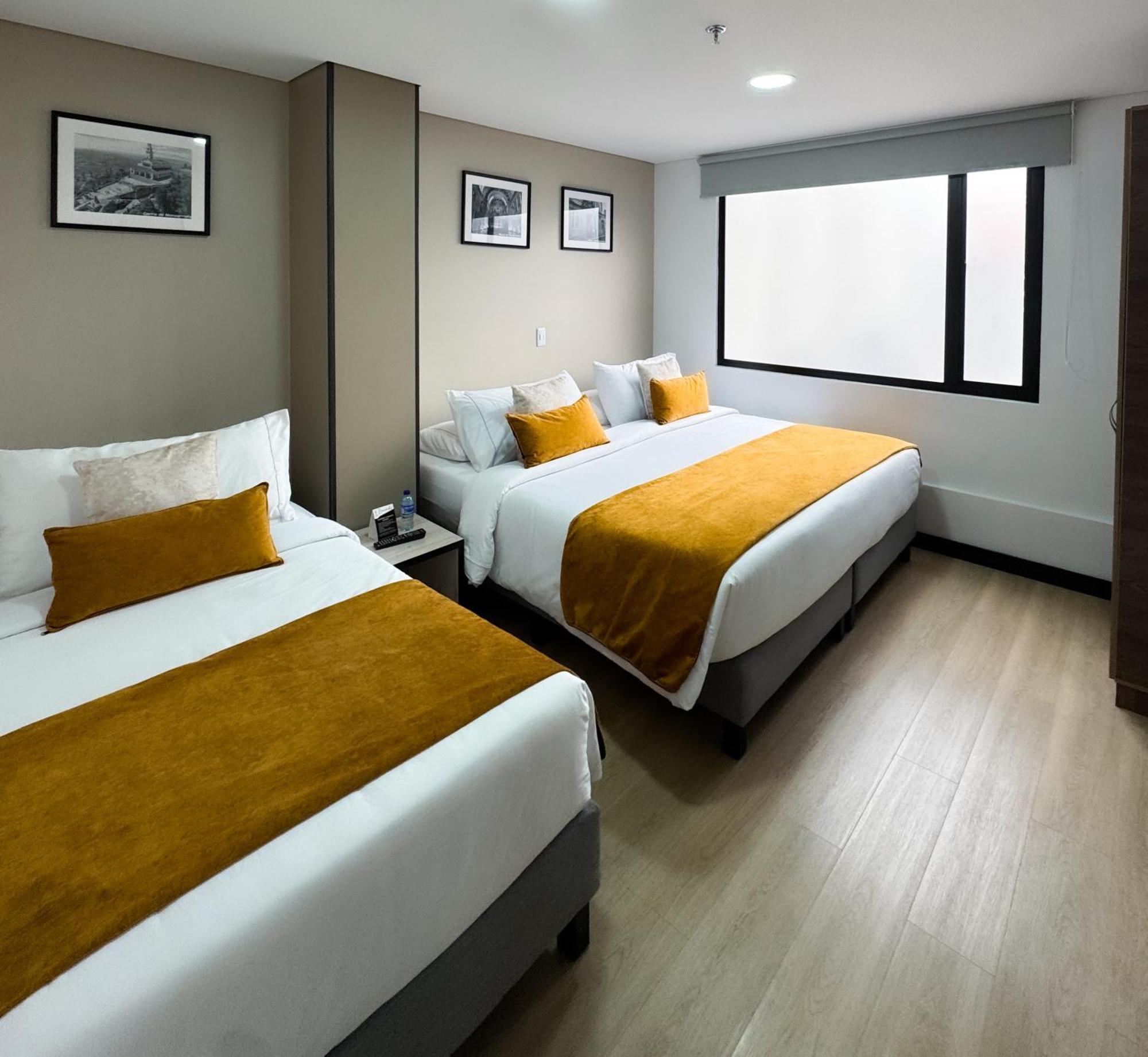 Hotel Wlh Gold โบโกตา ภายนอก รูปภาพ